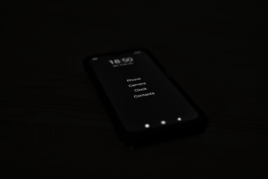 Photo by ᛟᛞᚨᛚᚹ / Unsplash